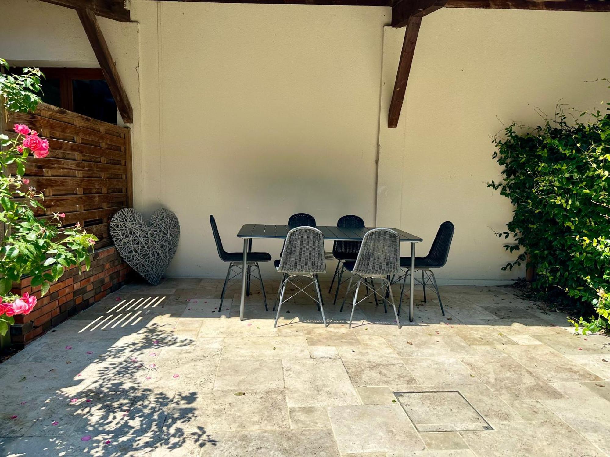 Le Clos Fleuri Châtillon-sur-Chalaronne エクステリア 写真